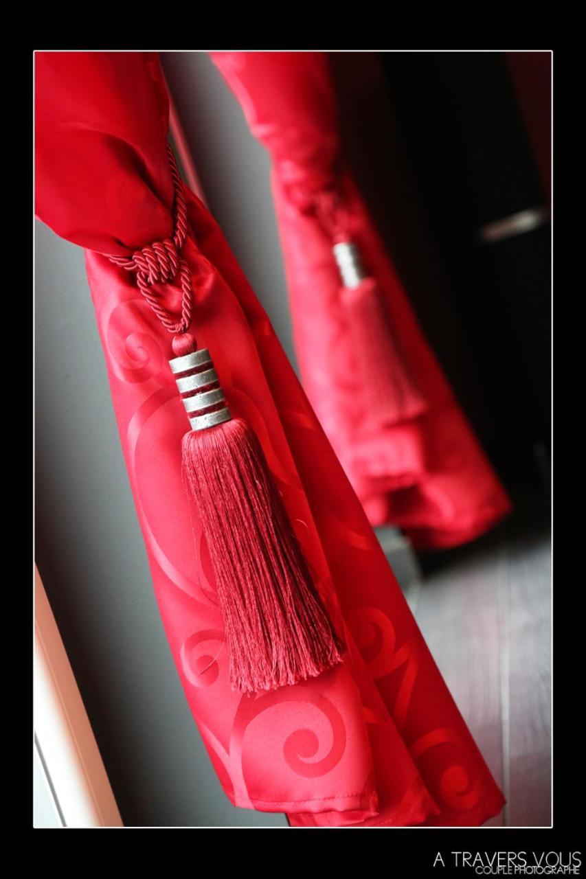 V E R O N E - & - - Rocourt Hotel Luik